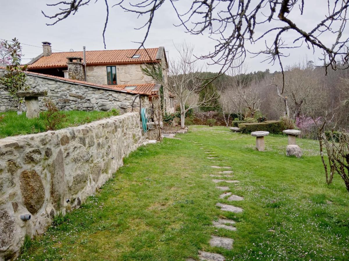O Fogar Do Xabrina Villa Mondariz Bagian luar foto